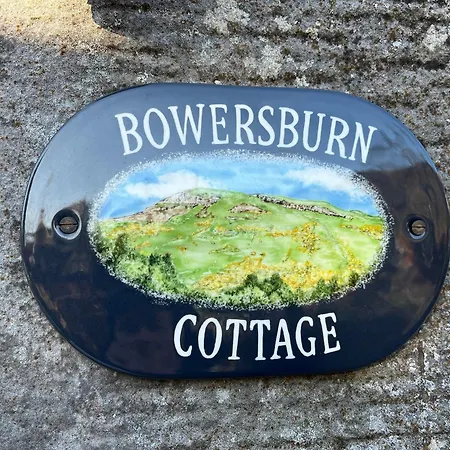 Tiny House In Cosy Village Milnathort Extérieur photo